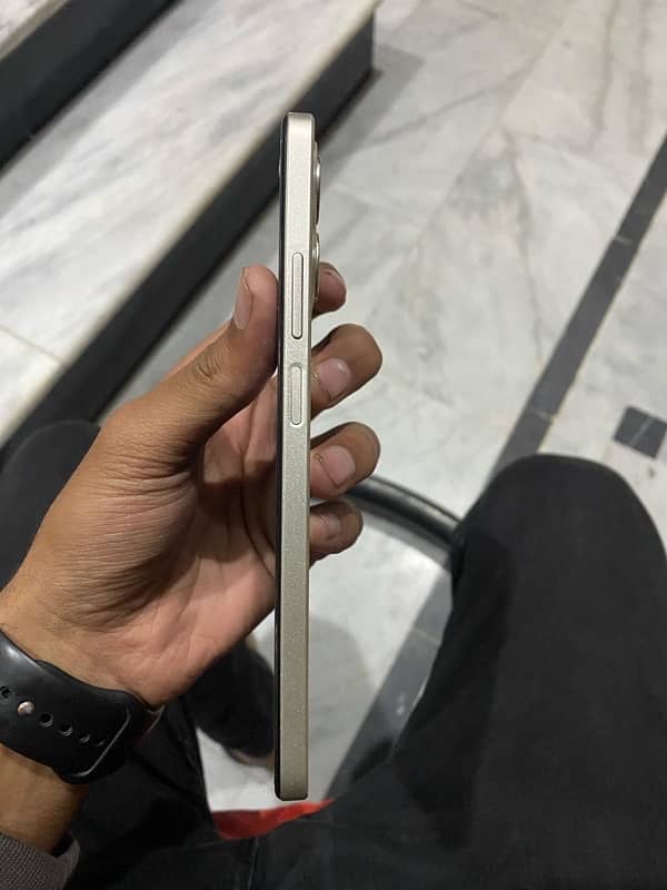 Realme C53 6/128 Gb 5