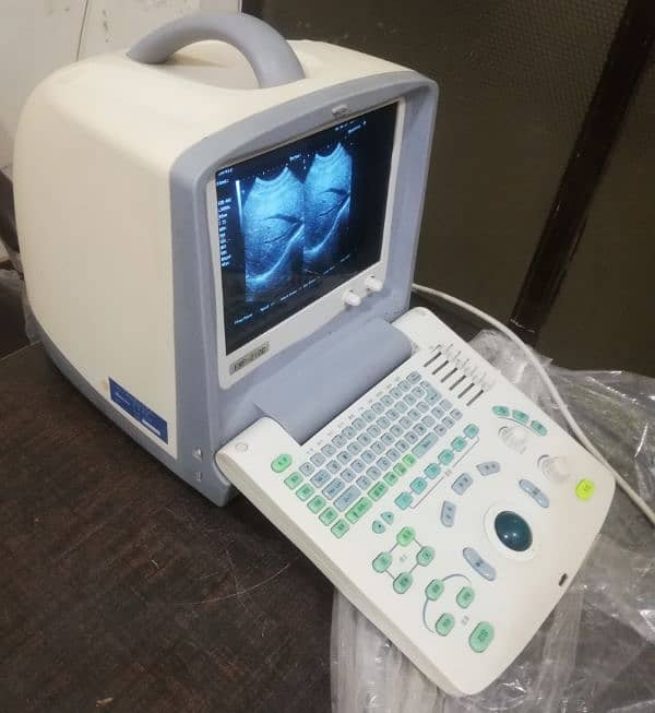 Ultrasound Machine's 3