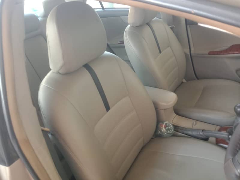 Toyota Corolla GLI 2010 15