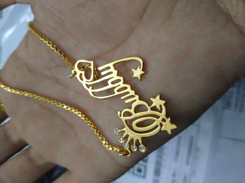 "Customized Your Name Necklace: 2