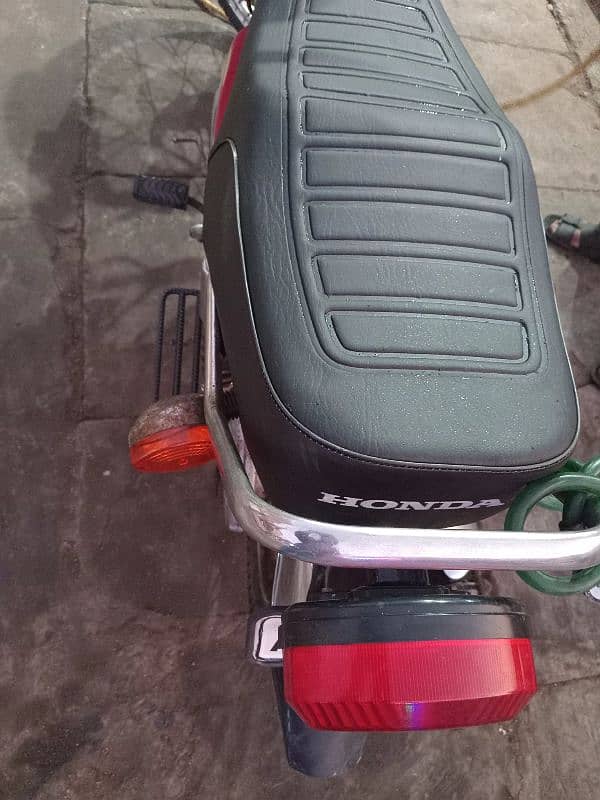 Honda 125 2016 3