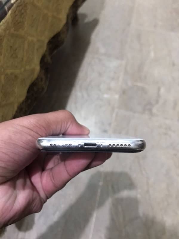 iPhone X Pta Approved 256gb 4