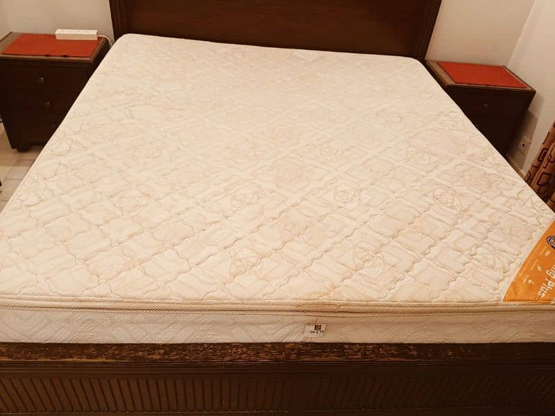 Dura Foam King Size Spring Mattress 1