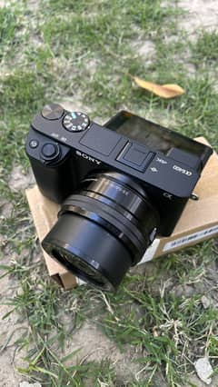 Sony a6400 + 16-50mm lens for sale | 10/10 condition as good as new