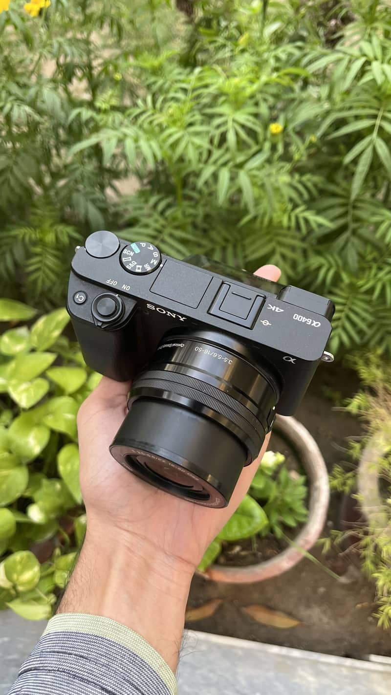 Sony a6400 + 16-50mm lens for sale | 10/10 condition as good as new 9