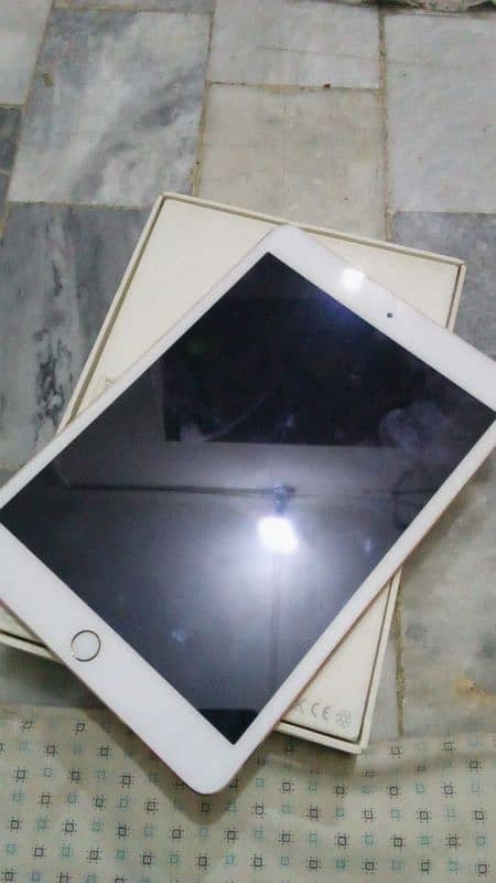 ipad mini 3.64gb 0