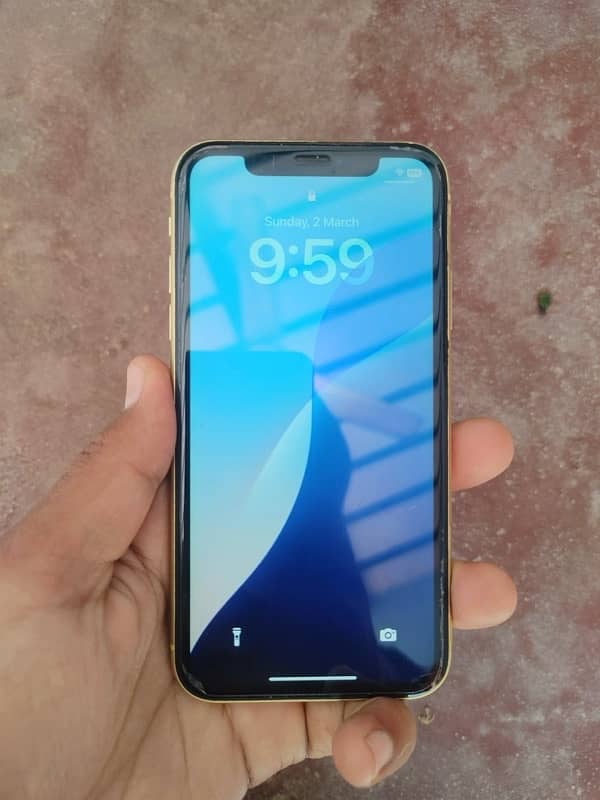 iPhone 11 NON PTA 128gb 1