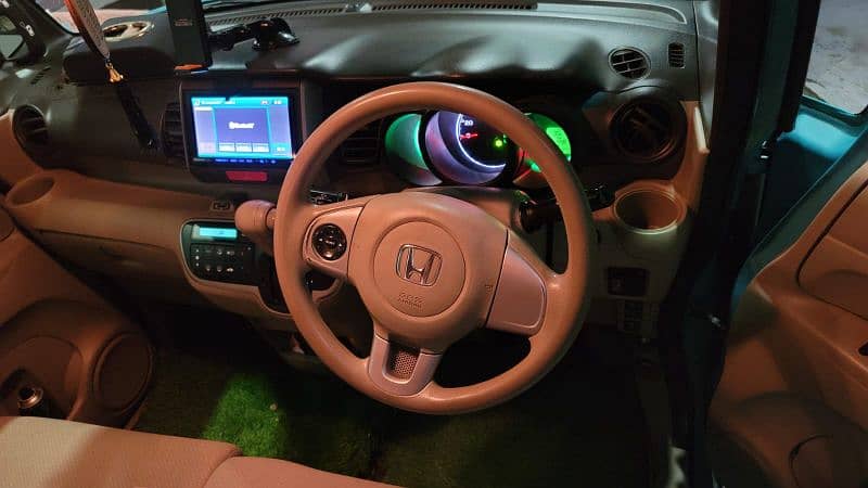 Honda N Box 2013 1