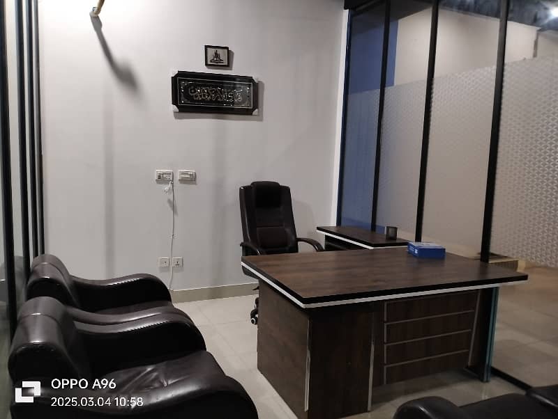 08 MARLA 4TH FLOOR FURNISHED OFFICE AT COMMERCIAL BROADWAY DHA PHASE 8 10