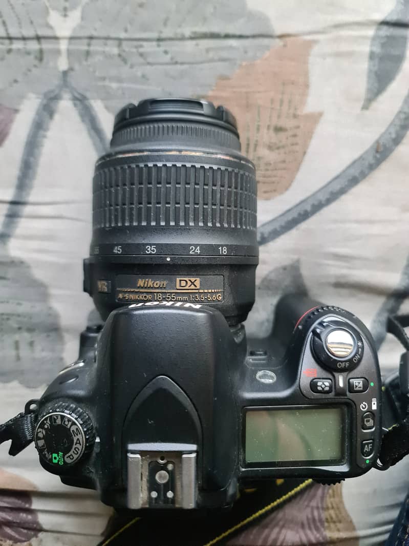 Nikon d80 with lens 3