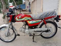 CD 70 honda , model 2023 , new and clean condition