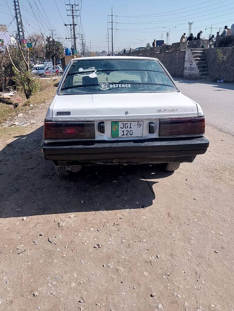 Nissan Sunny 1986 6