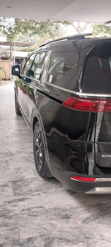 KIA GRAND CARNIVAL 2022 3