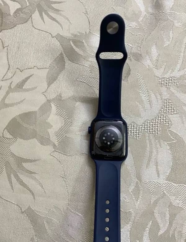 appple watch series condition like a new only charger sth 0