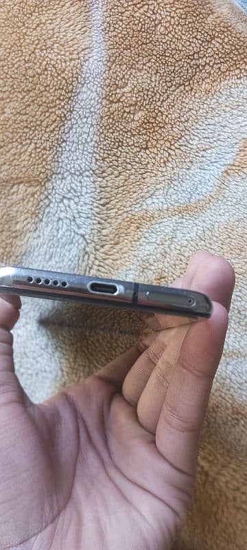 One Plus 7T 8 128 Gb Double Sim Slightly Rough condition 3