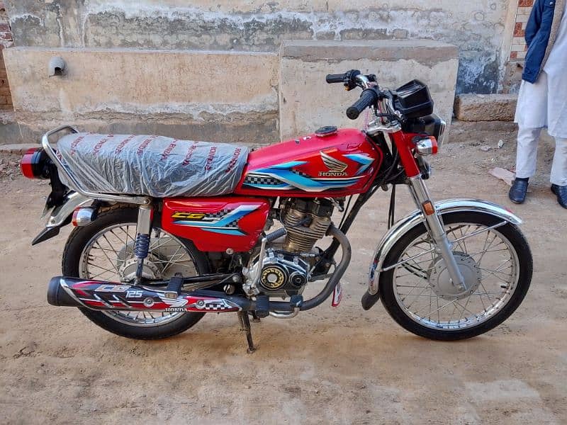 Honda CG 125 bike for sale model 2024 03708340134//03290347338 7