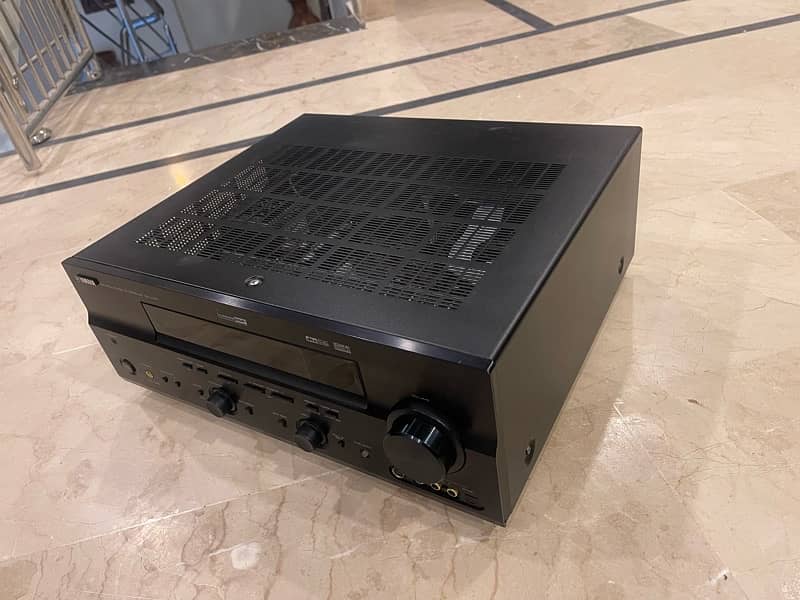 Yamaha rx-v757 7.1 chanal /Denon Marantz Onkyo Klipsch pioneer Bose 12