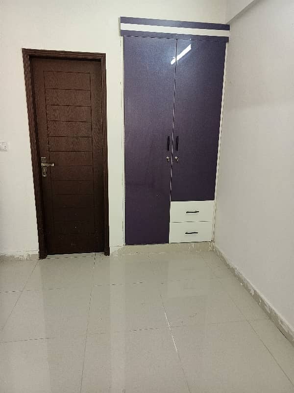 Daniyal Residency Flat For Sale 3