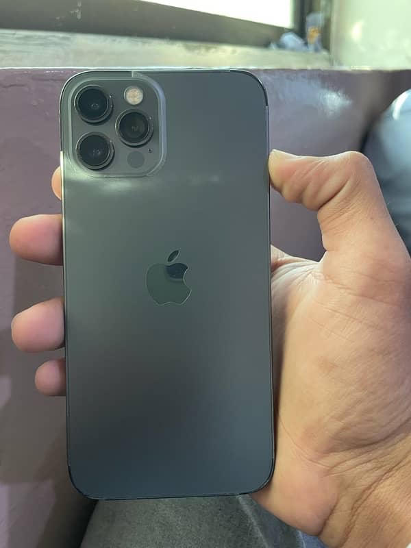 i phone 12 pro 0