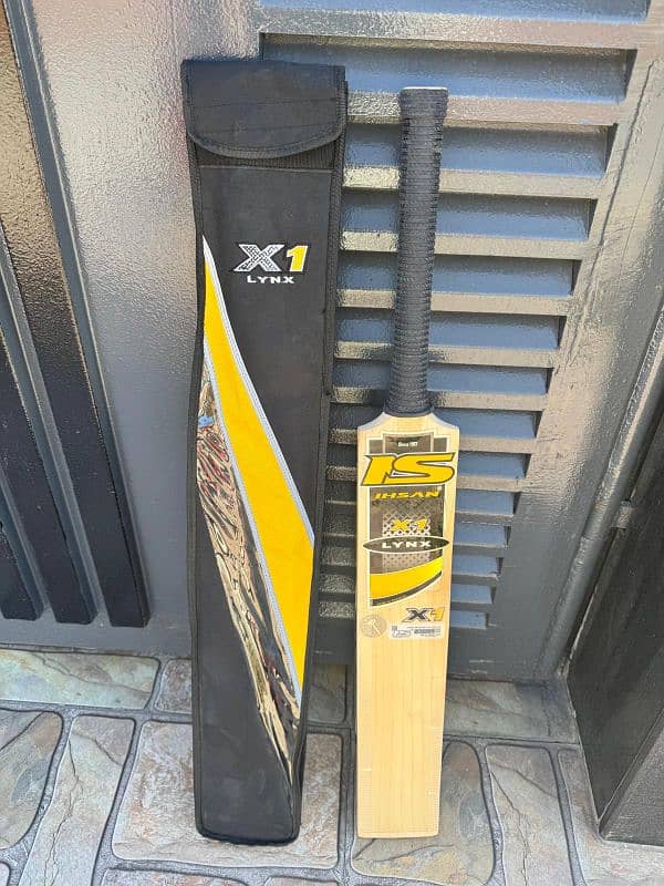 Hard Ball Cricket Bat / IS Ihsan Bat Lynx X1 5