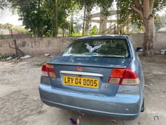 Honda Civic Oriel 2004