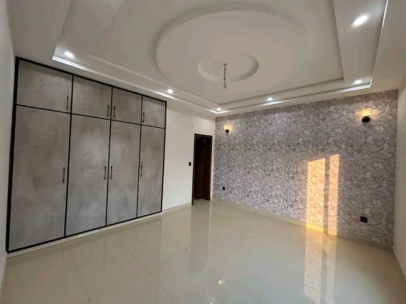 1 KANAL UPPER PORTION FOR RENT 4