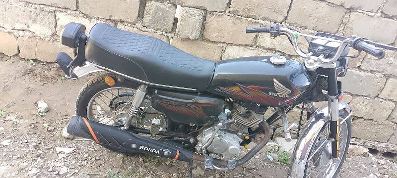 Honda 125 all punjab 0