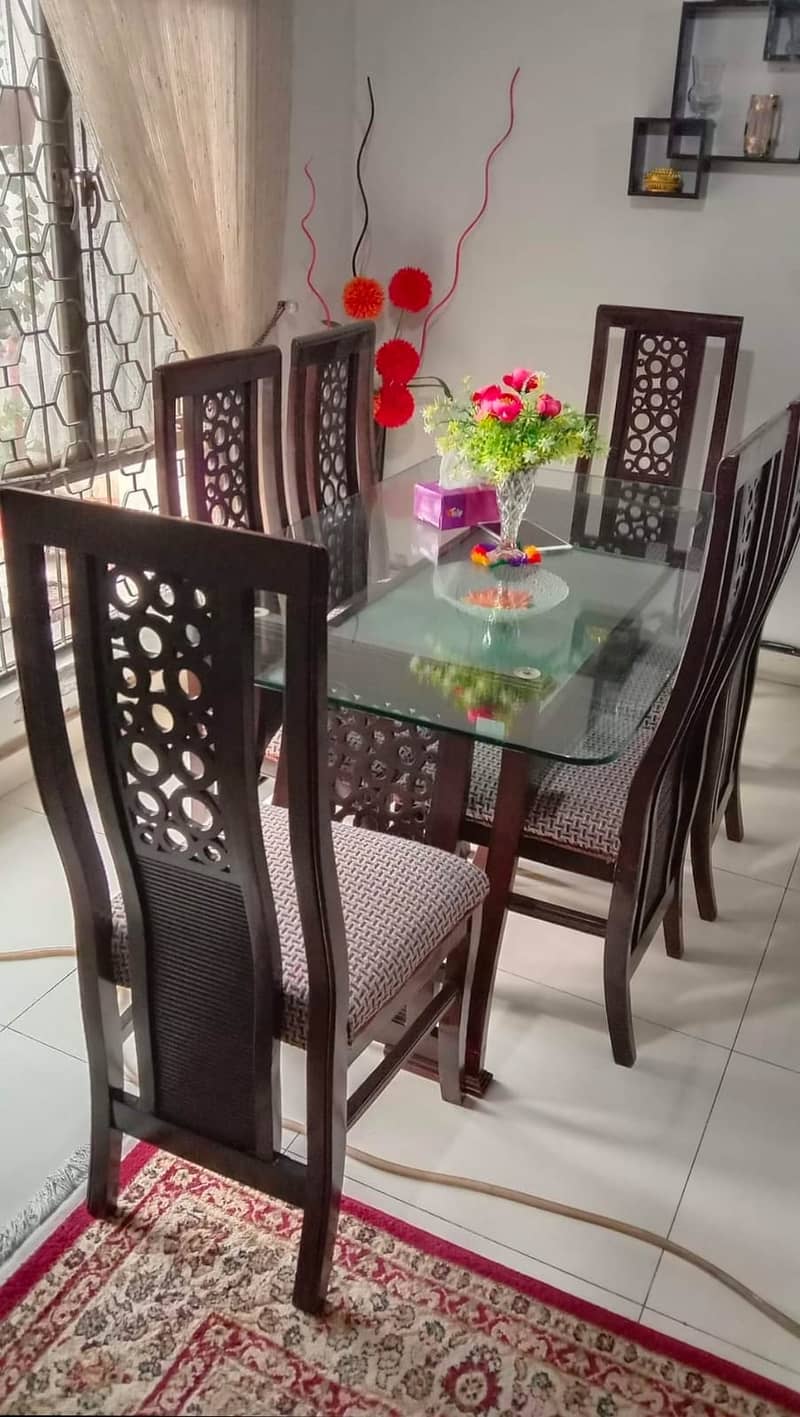 Dining Table//Wooden Dining//Top Glass Dining/4,6,And 8 Seater Dining 11