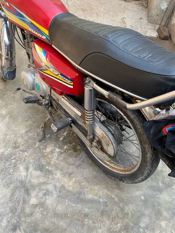 Honda CG 125 for sale call on 03077040738 5