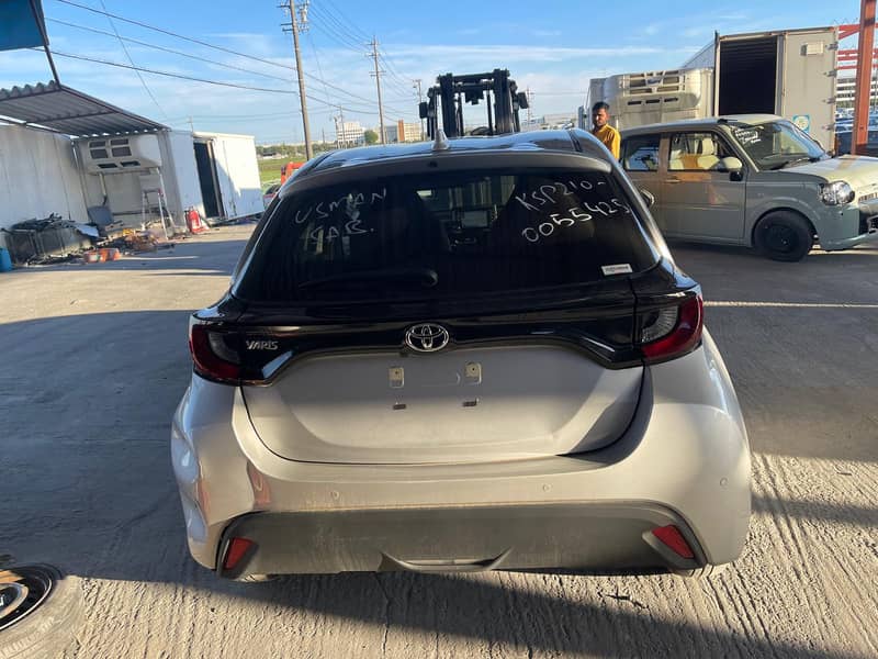 Toyota Yaris 2021 6