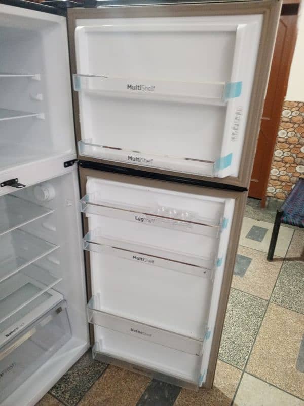 new dawlance refrigerater for sale 3