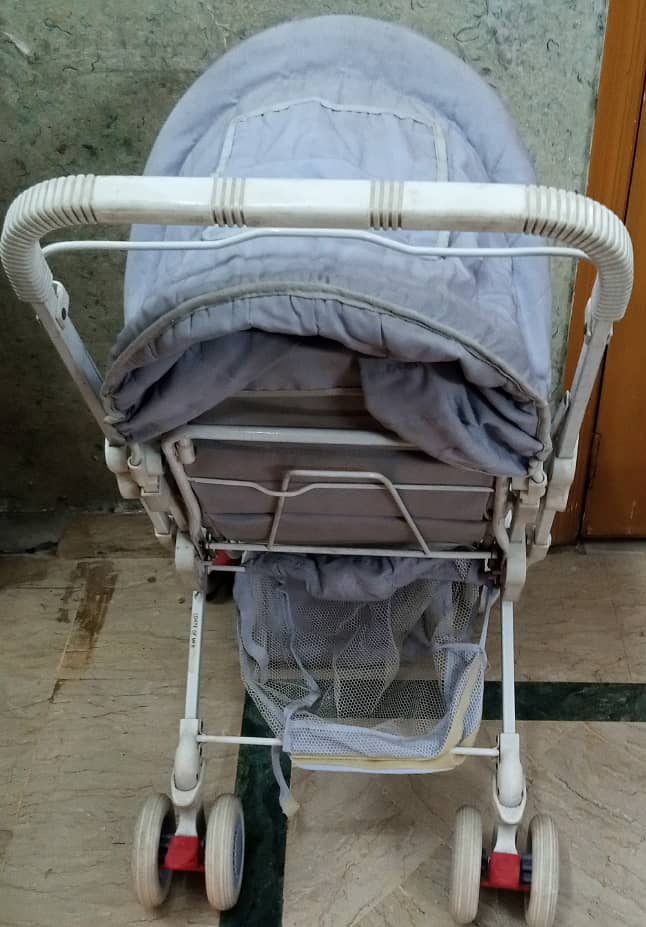 Baby pram Walker 0