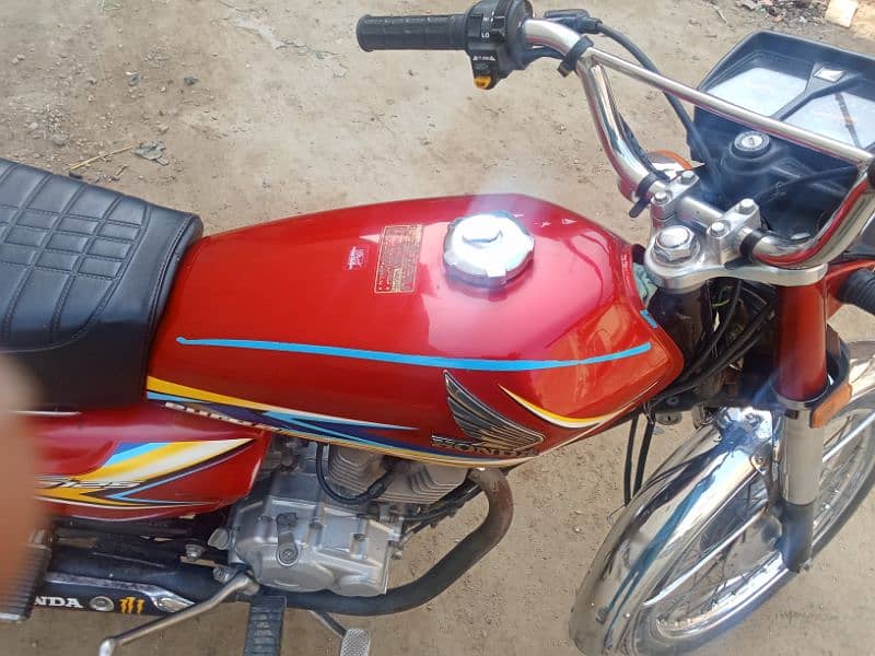 Honda cg125 lush condtion enagn pack 2019 model 4