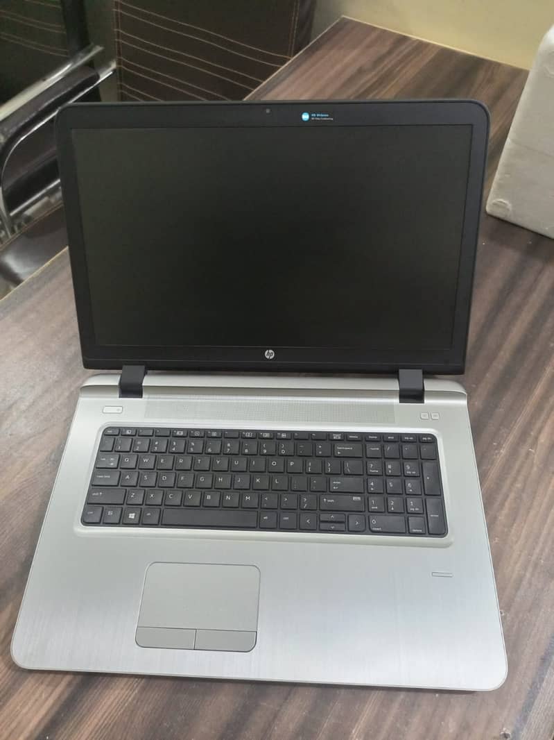 HP ProBook 470 G3 Core i5-6th 8GB RAM 128GB SSD+500GB 1GB AMD Radeon 10