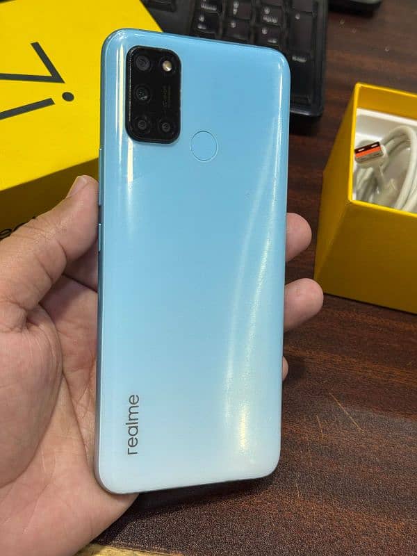 Realme 7i 4