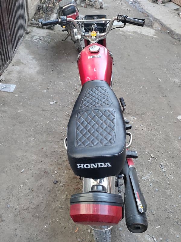 Honda CG 125 15 Model 2