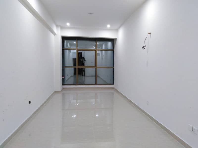 11x38 Sqft Office For Sale In I-8 Markaz At Prime Location Main Round About 0