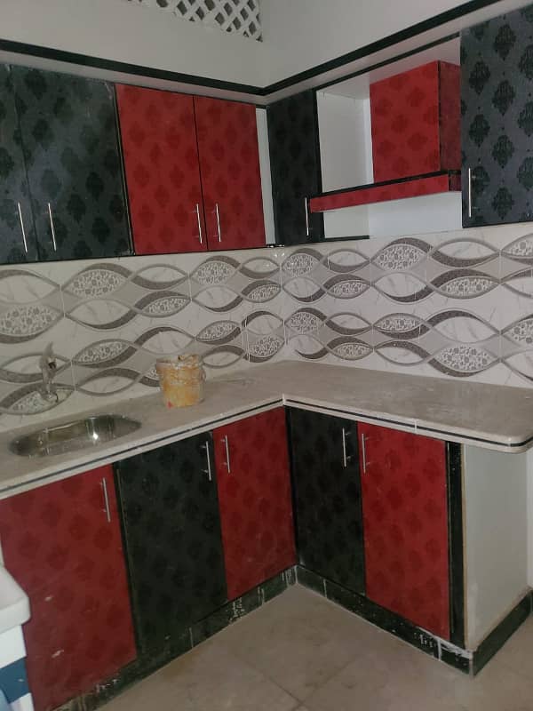 Flat In Korangi Crossing Allahwala Town 31/G 5