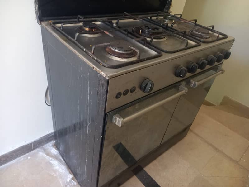 Imported Cooking Range Tecnogas Oven 5 Burners Technogas sola 1