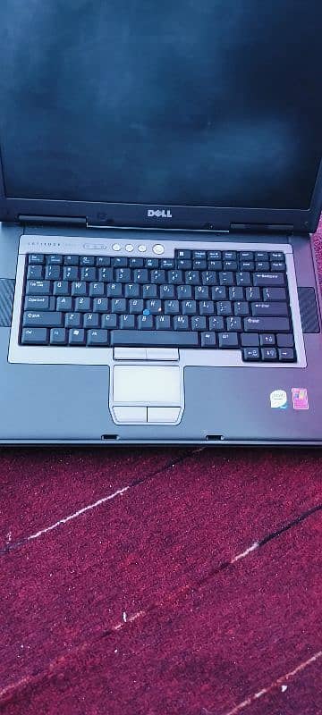 dell laptop 4 gb ram 250 hard disk 1