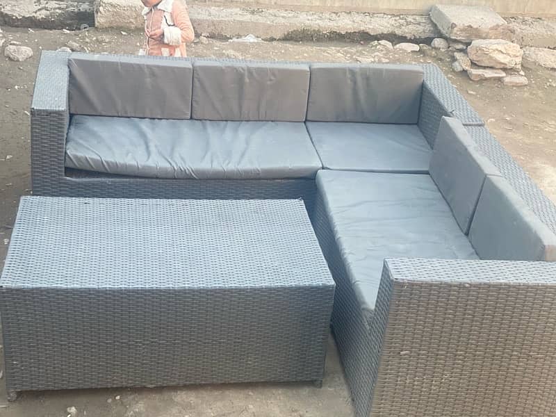 5 seater sofa set with cushions 3