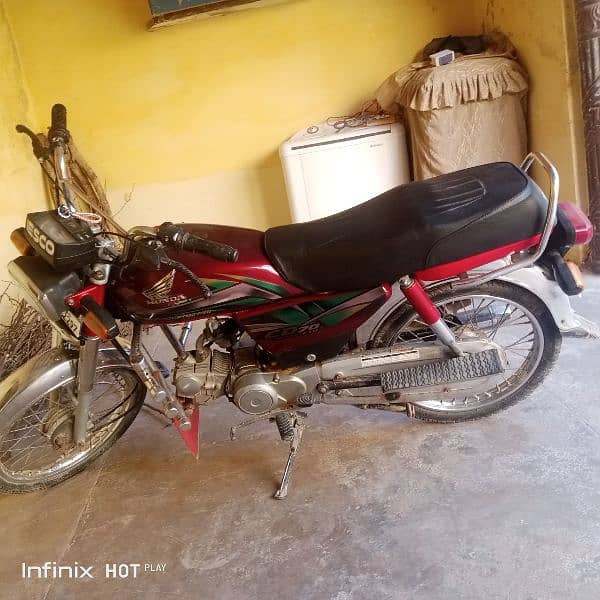 Honda cd 70 good condition model 21/22 1