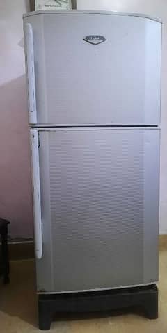 Haier Fridge HRF-380