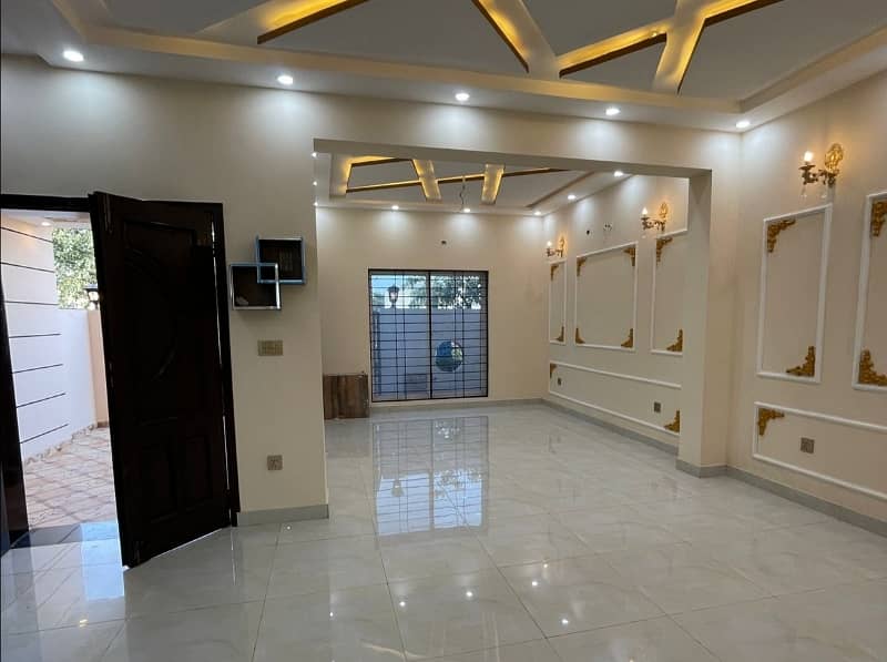 10 Marla Upper Portion In Bahria Town Of Lahore Is Available For rent 1