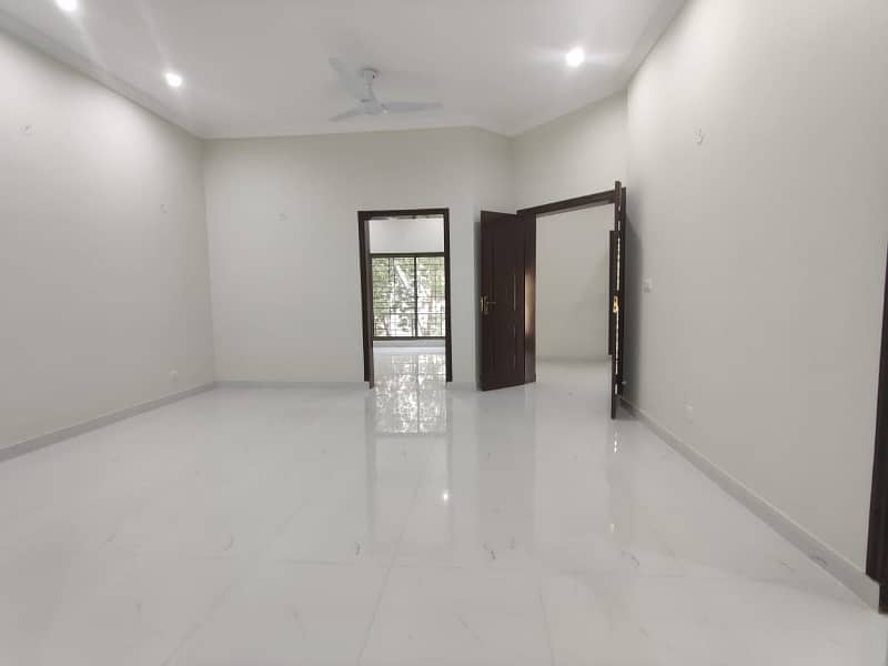 10 Marla Upper Portion In Bahria Town Of Lahore Is Available For rent 6