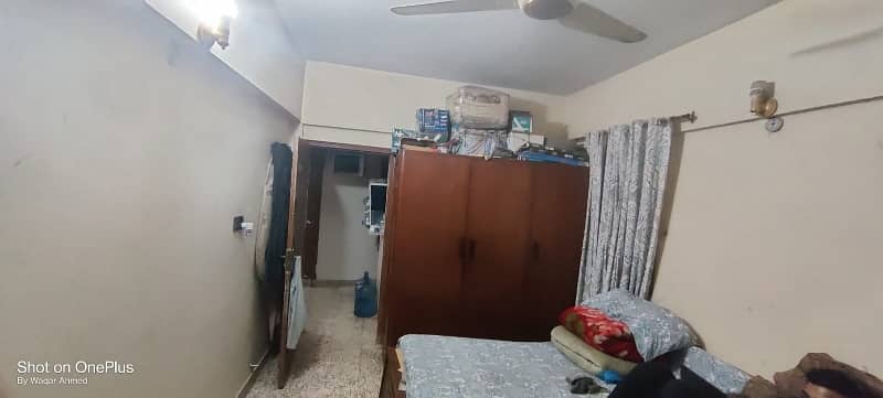 Prime Location 1080 Square Feet Spacious Flat Available In Federal B Area - Block 7 For sale 12