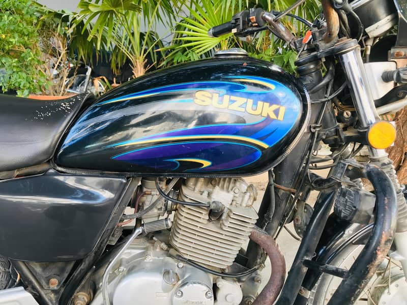 Suzuki GS 150 2009 KARACHI NUMBER 0313+2732903 2