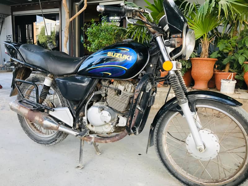 Suzuki GS 150 2009 KARACHI NUMBER 0313+2732903 9