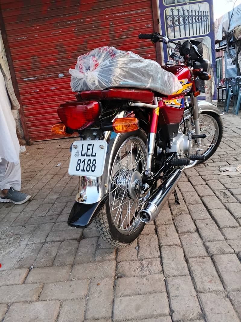 Honda CD 70 | Model 2010 | Bike | Lahore Registered 2