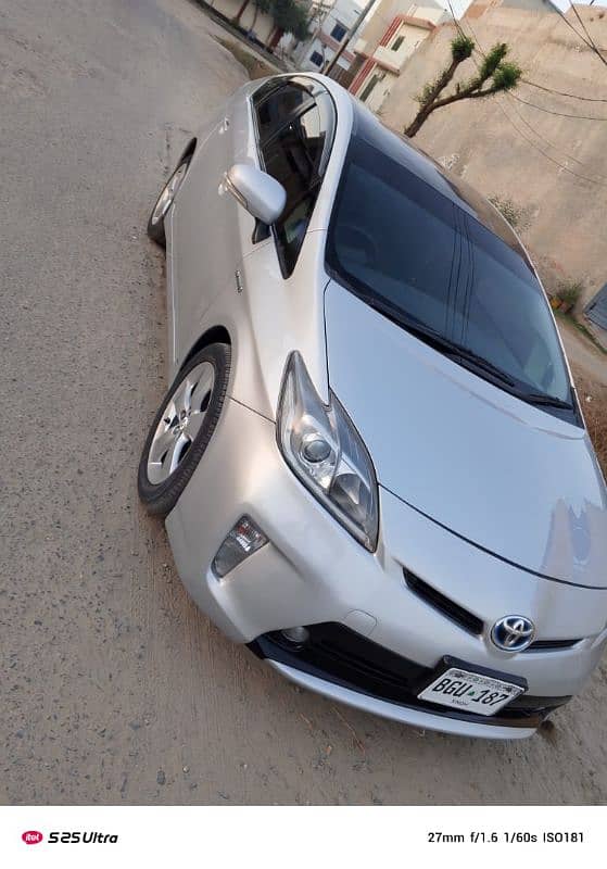 Toyota Prius 2013 4